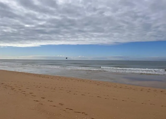 Vilamoura Townhouse In Private Gated